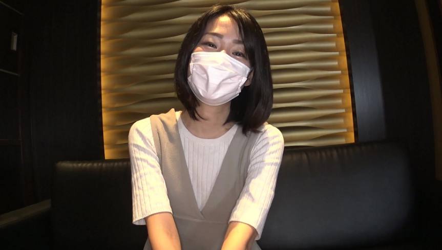 FC2-PPV 952540 天然潤滑劑製造機 偶然の再会！仍舊感度抜群！這次是生插入[]